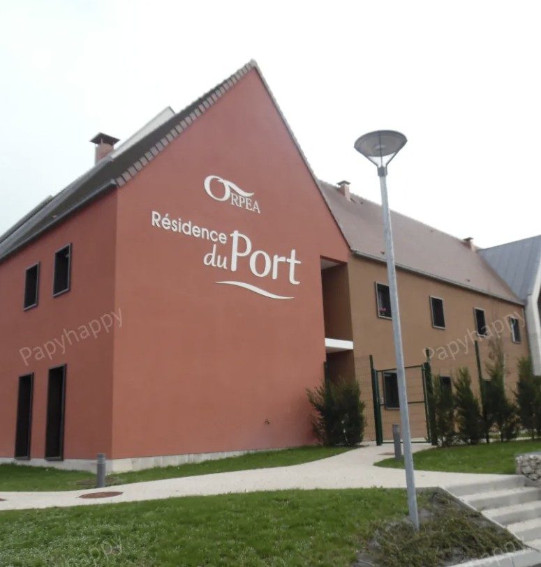 Résidence du Port SAINT-DENIS-DE-L'HÔTEL - 45 à Saint-Denis-de-l'Hôtel — visuel 1 sur 1