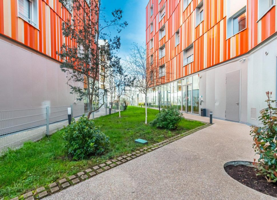 APARTHOTEL ADAGIO ACCESS PARIS MASSY GARE TGV à Massy — visuel 1 sur 1