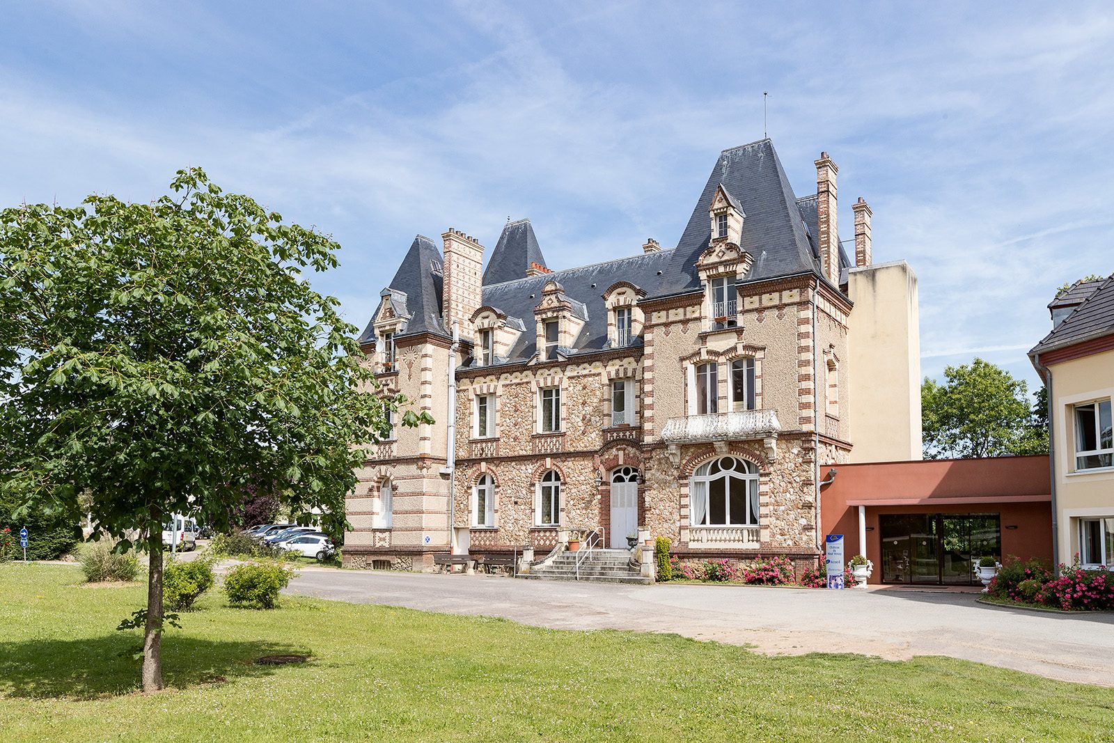 Chateau du Haut Venay à Saint-Lubin-des-Joncherets — visuel 1 sur 1